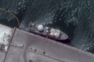 Американский военный корабль «Инвинсибл» вернулся в Бахрейн