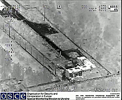 Кадры артиллерийского удара по «промзоне» на юго-востоке Авдеевки, контролируемой правительственными силами, снятые беспилотником СММ ОБСЕ.