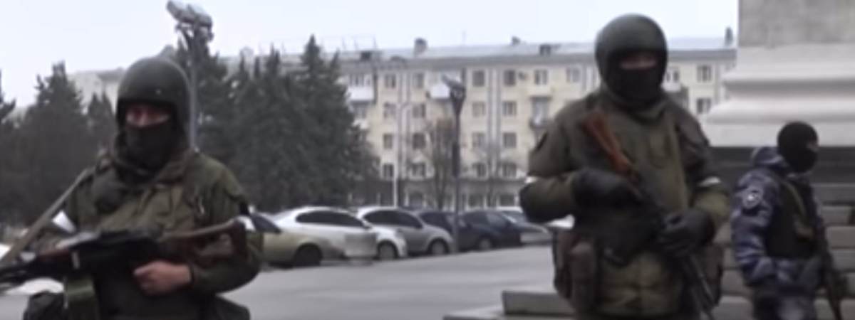 Битва марионеток: донецкие сепаратисты отправили войска в Луганск